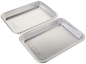 Nordic Ware Naturals eighth sheet outer view shows rust-free aluminum for durable use
