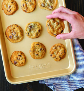 Nordic Ware Naturals Nonstick Quarter Sheet is proudly made in the USA.