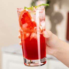 NORIMODA wide-mouth clear glass for easy filling and cleaning.
