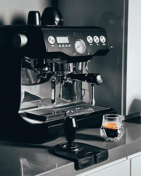 Normcore V4 self-leveling plate keeps tamping horizontal during pressing