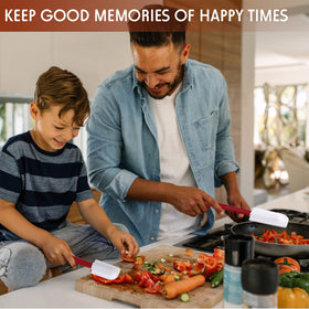 Norme versatile kitchen spatulas suit homes, cafes, and bakeries.
