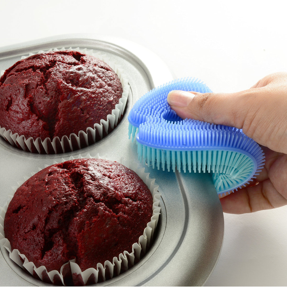 Norpro Fish Silicone Dish Brush works with nonstick, glass, enamel.