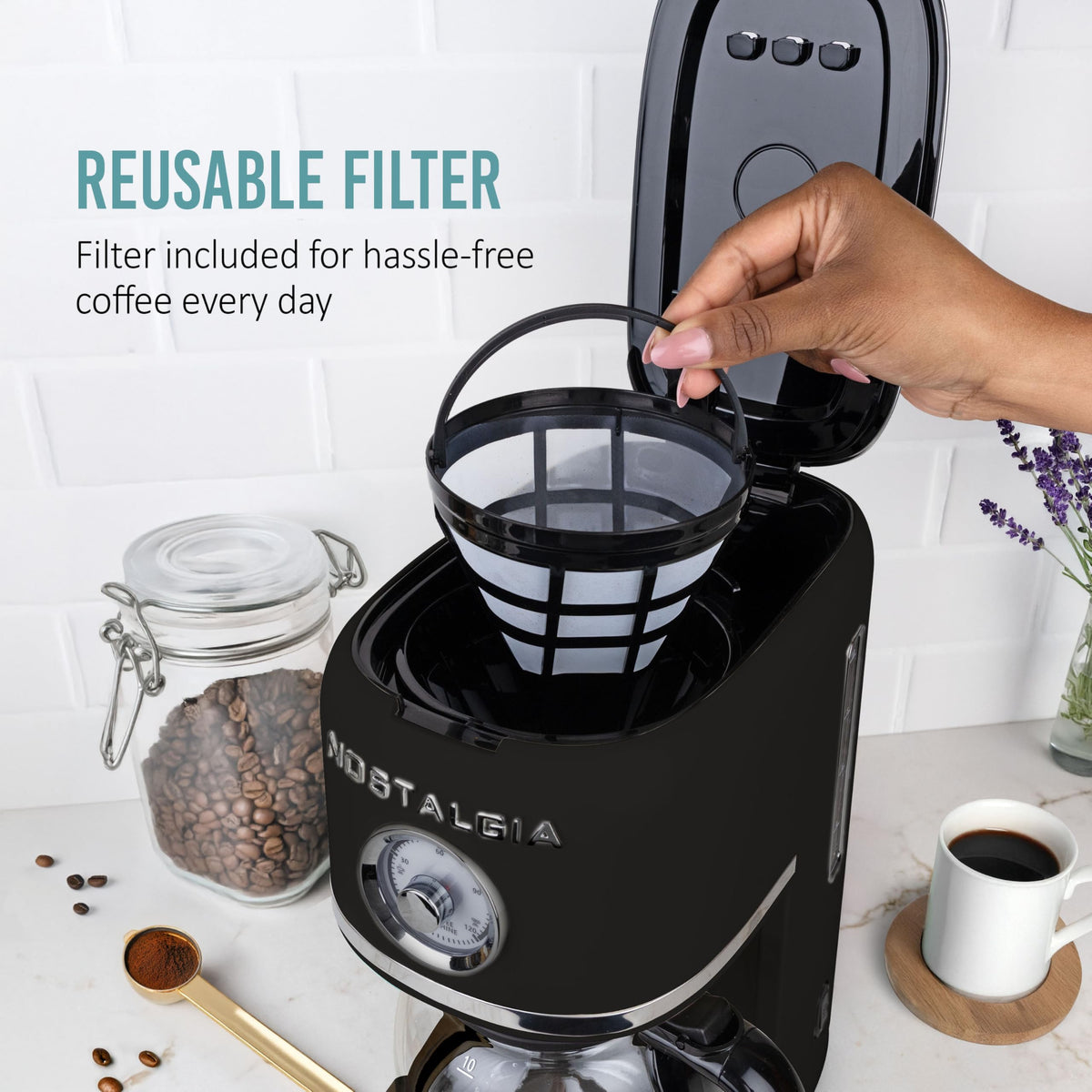 Nostalgia Classic anti-drip pause supports clean pouring during brewing.