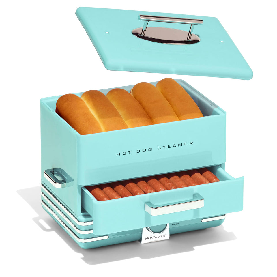 Nostalgia diner steamer with 20 hot dogs and 6 buns, ideal for quick family meals.
