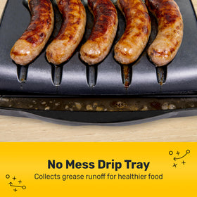 Nostalgia Game Day grill featuring a sturdy carry handle for transport.