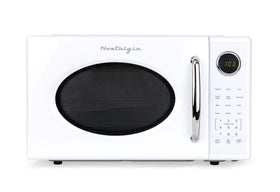 Nostalgia Retro 1000W microwave front view, stylish countertop helper for fast weeknight meals.