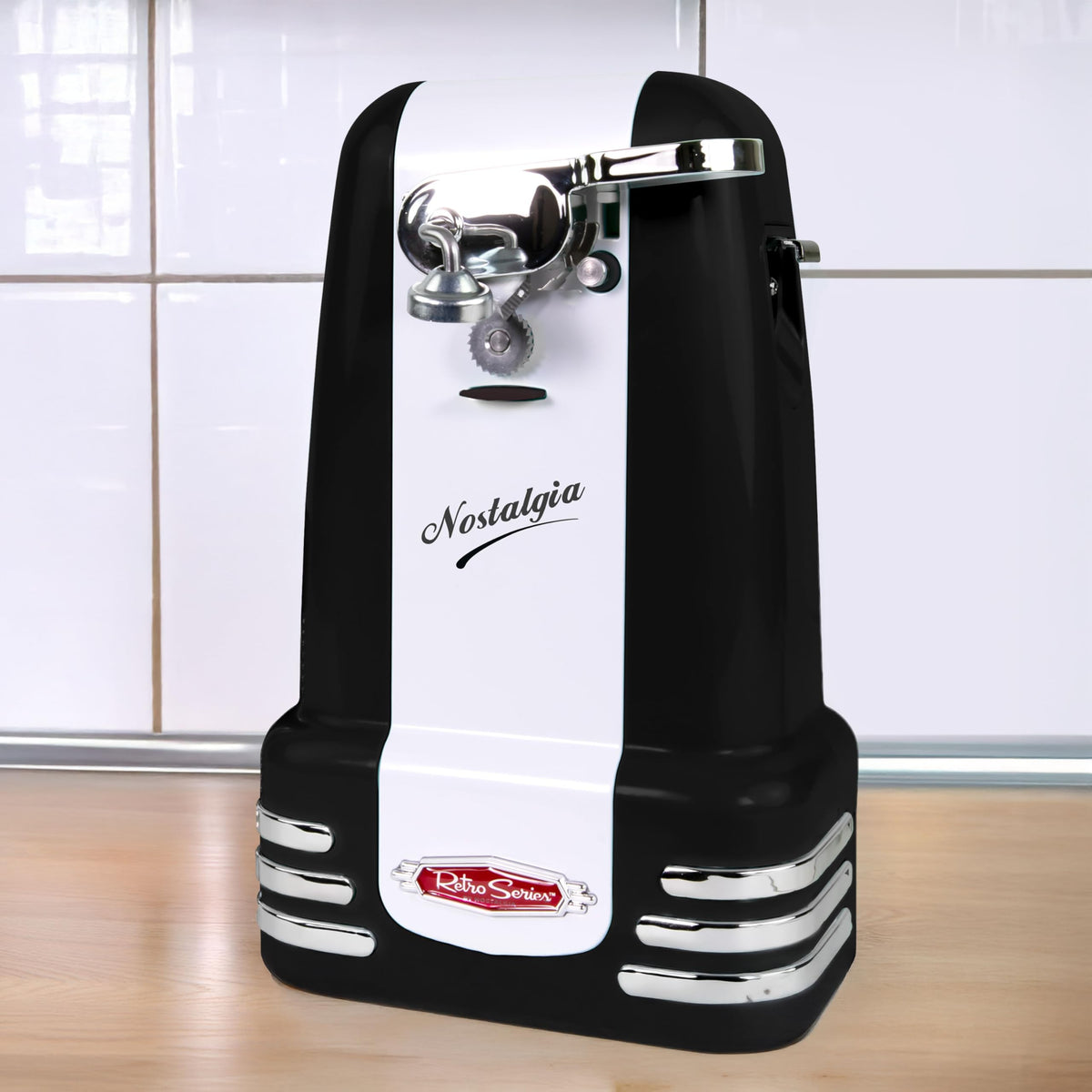 Stylish Nostalgia retro design adds vintage flair to kitchen