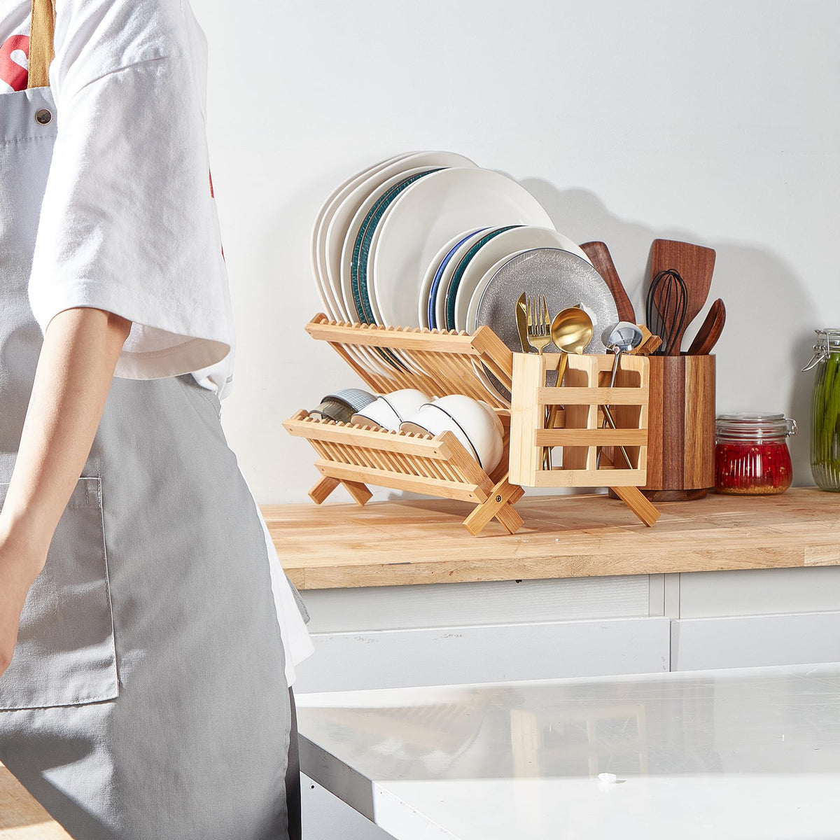 NOVAYEAH bamboo rack with utensil holder keeps countertops neat and utensils handy