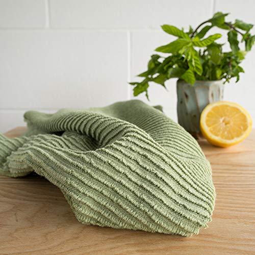 Now Designs Ripple towel features sturdy stitching for long-lasting household use.