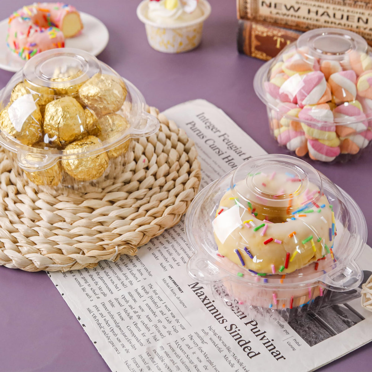 NPLUX height 3.1 inches accommodates taller treats.