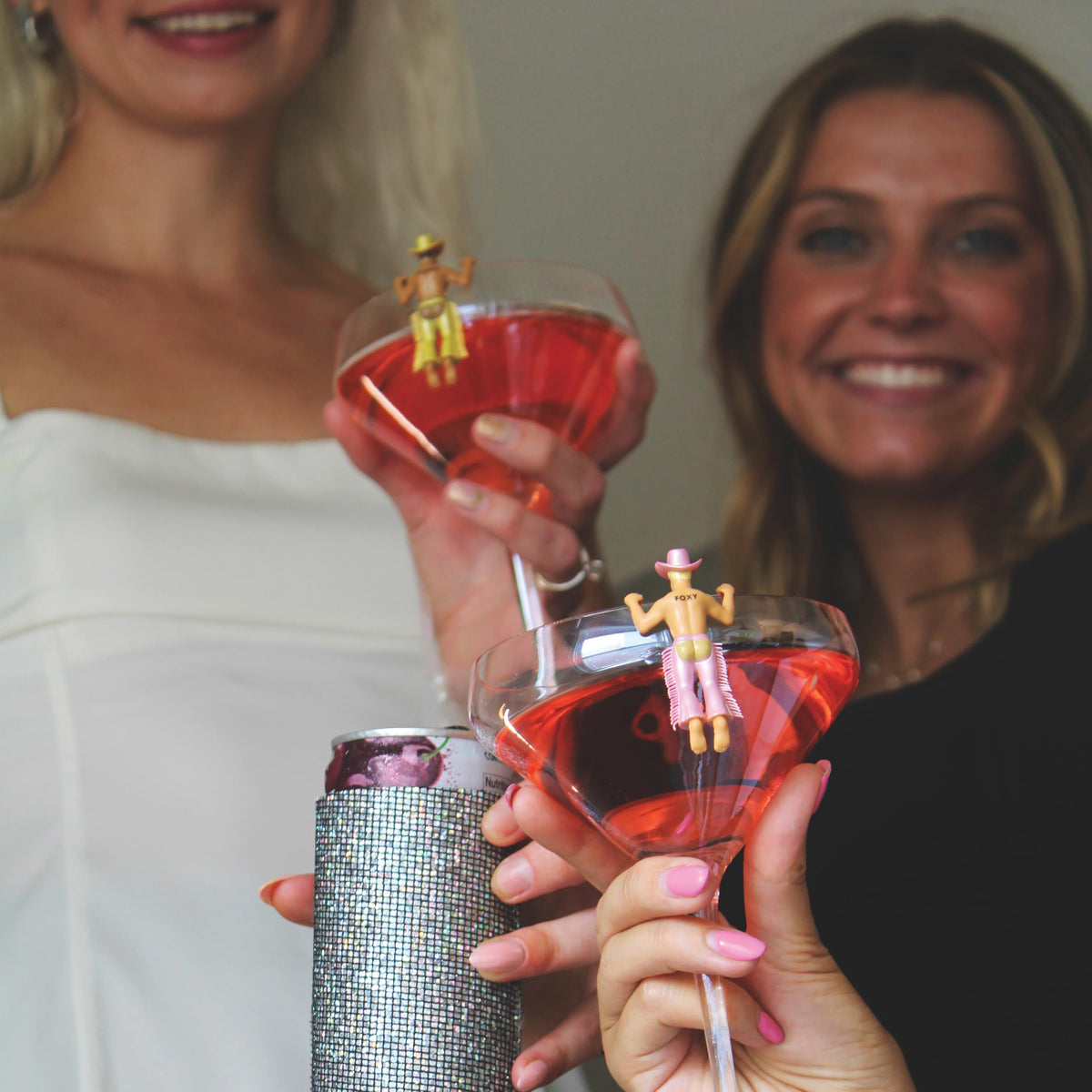 Foxy charm highlights Girls Night with festive flair.