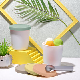 Nuenen reusable storage with silicone lids helps reduce waste.