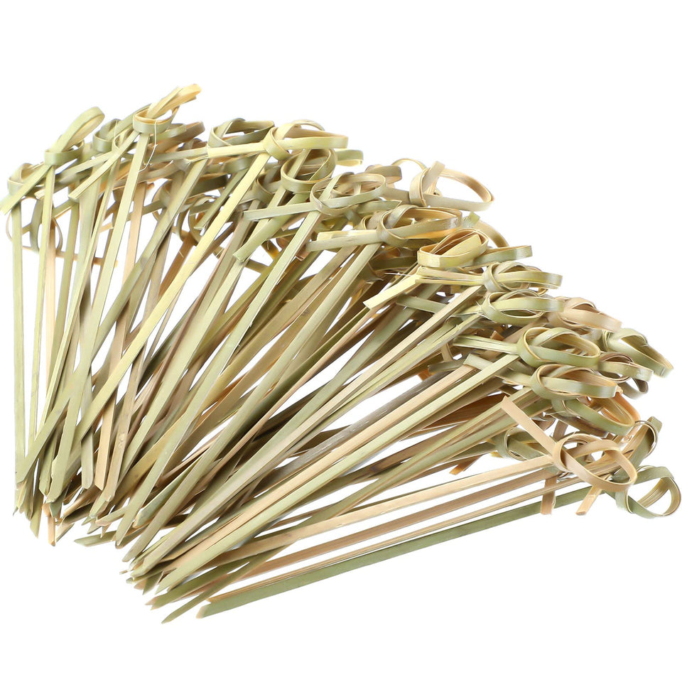 Nuogo knotted-top bamboo cocktail picks for elegant drink garnish