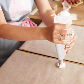 Eco-friendly Nuogo option reduces disposable waste in home baking
