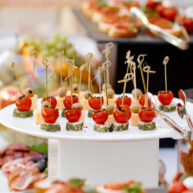 Nuogo party dessert skewers for cupcakes and pastries