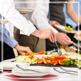 Nuogo spoon set arranged for restaurant or home buffet settings