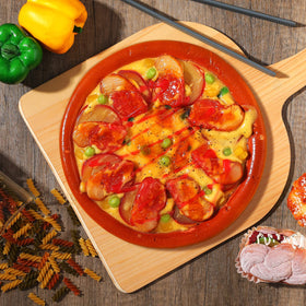 Nuogo pizza peel in kitchen use for serving and prep