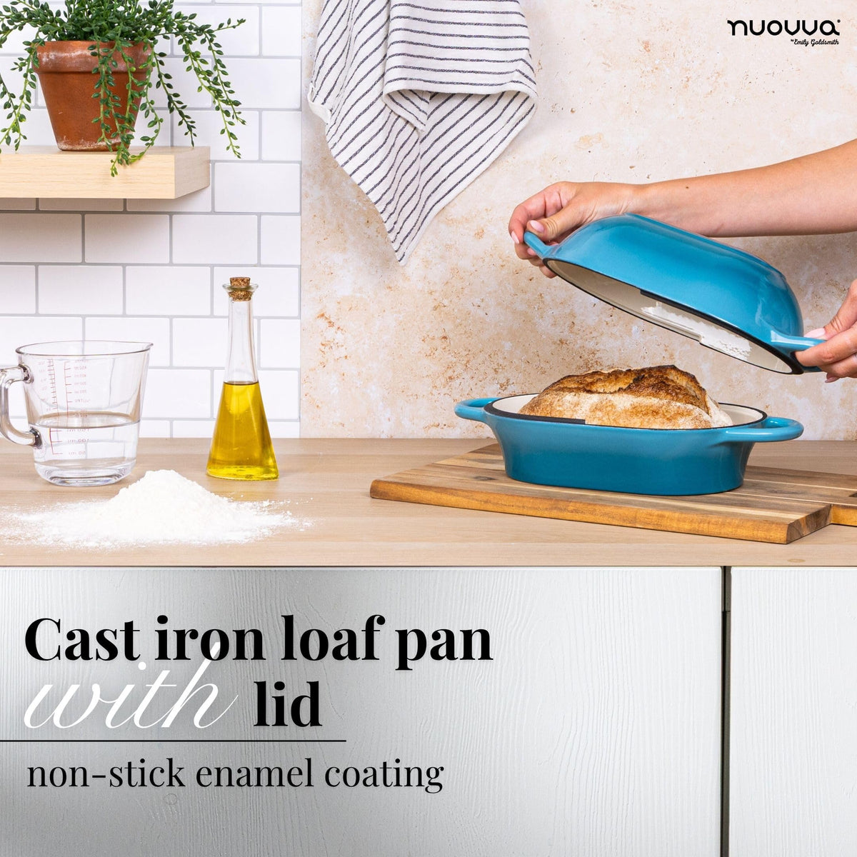 Nuovva enamel interior cleans quickly after use