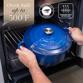 Nuovva ovenproof enamelled pot that cleans easily and requires low maintenance