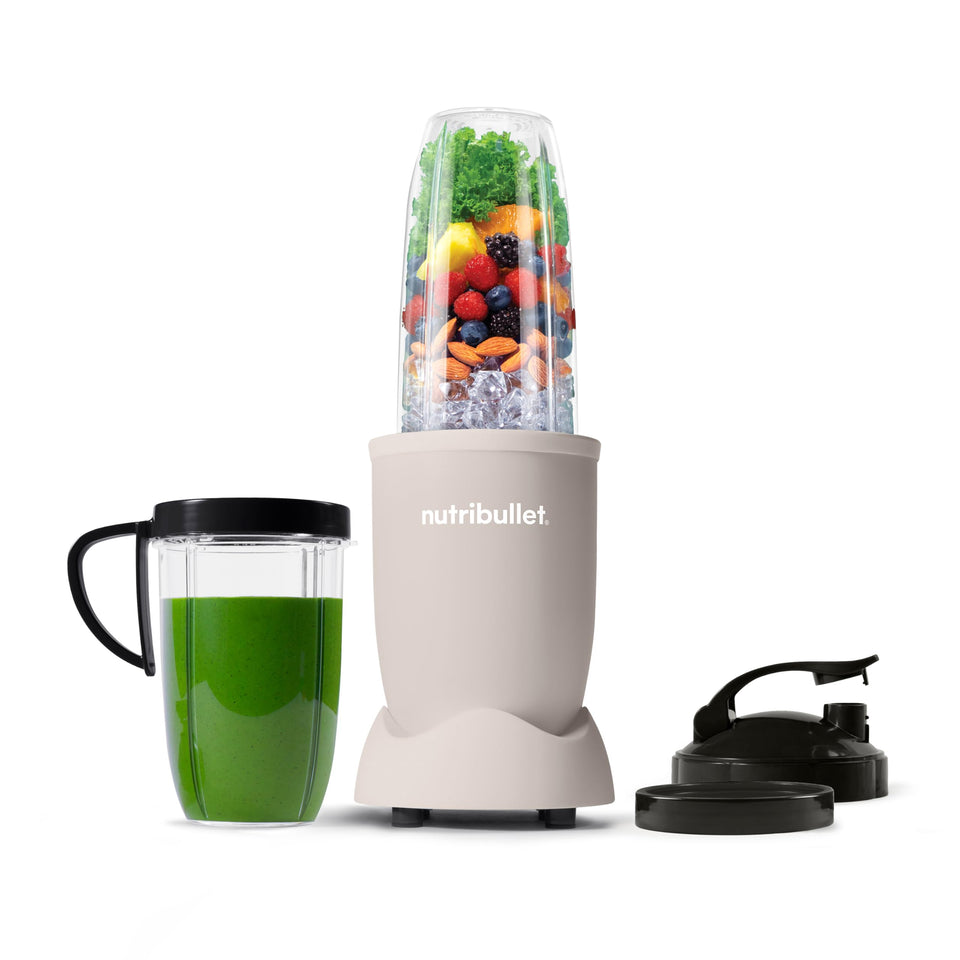 NutriBullet Pro 900W motor base powering quick, smooth blends for smoothies and shakes.