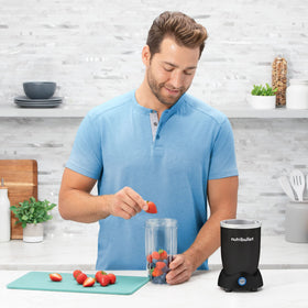 NutriBullet Pro+ pulse function control for precise texture management.