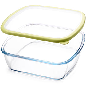 NUTRIUPS 9x9 glass baking dish with lid for even heating and storage.