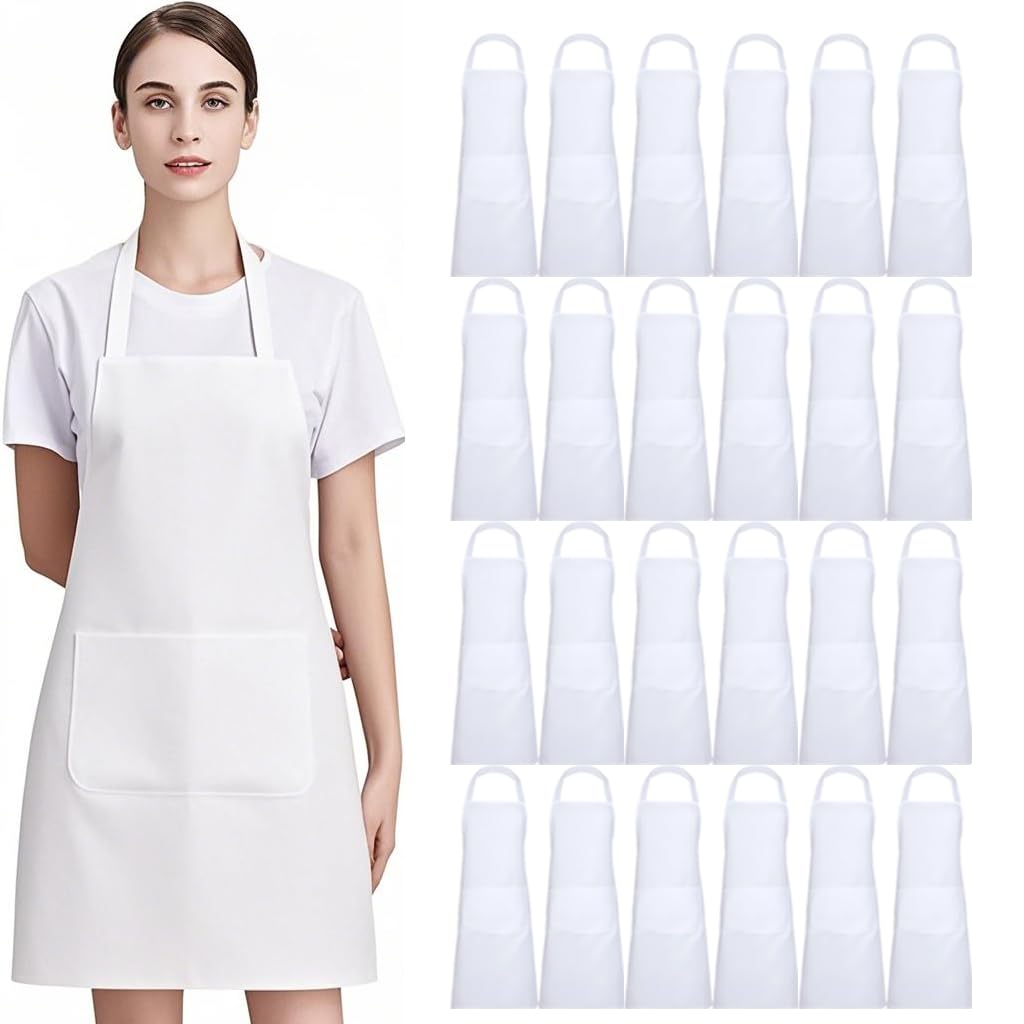 Nymmoata white apron with front pockets keeps utensils close and hands free.