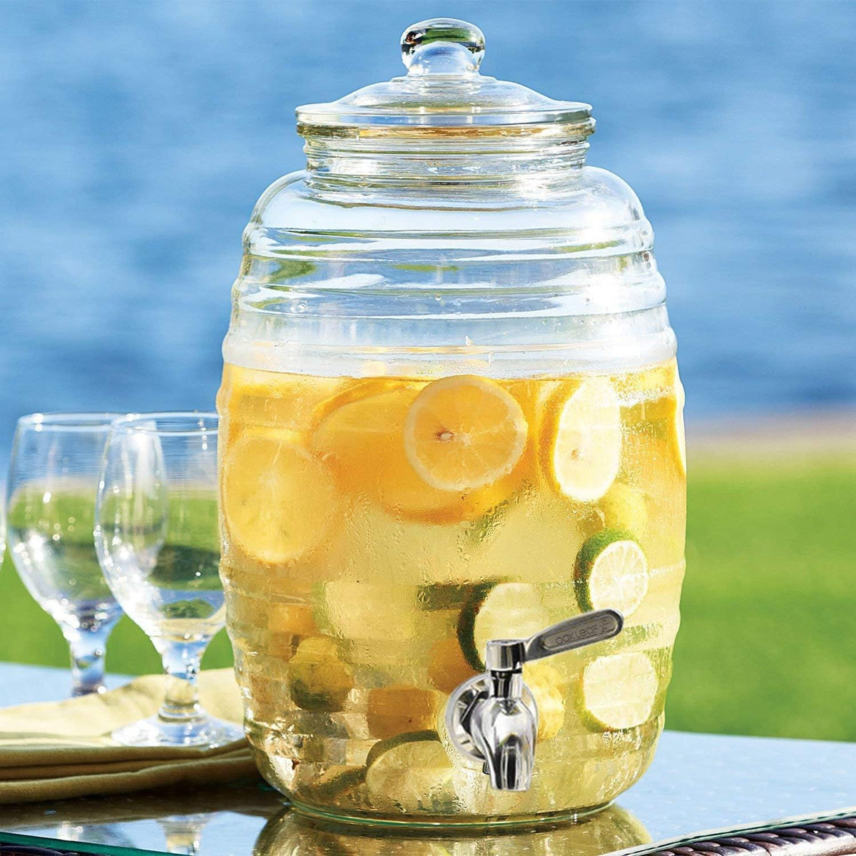 Oak Leaf beverage dispenser spigot in action delivering consistent flow.