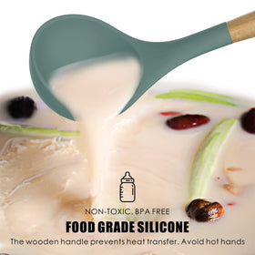 Oannao ladle and serving spoon for soups and sauces with heat resistance.