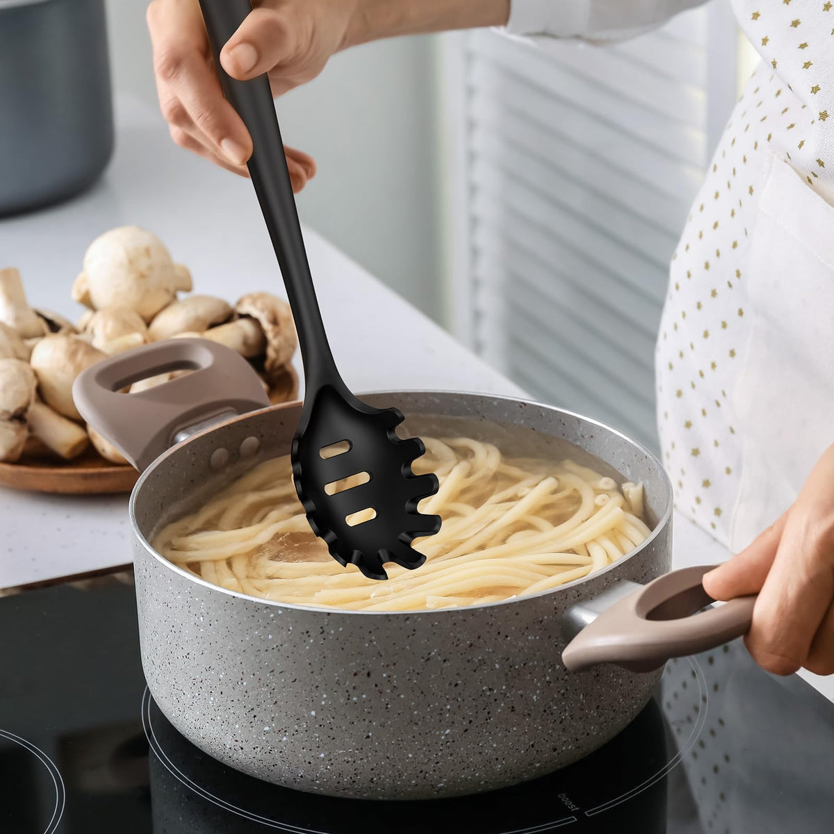 oannao basting brush for even glaze application