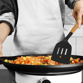 oannao silicone utensils set displayed on counter for organized storage