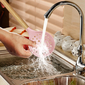 Oannao set features reinforced stainless steel core for lasting strength.