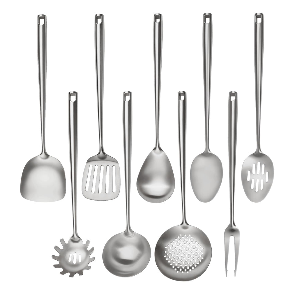 OARSE wok spatula for high-heat stir-frying with balanced control.