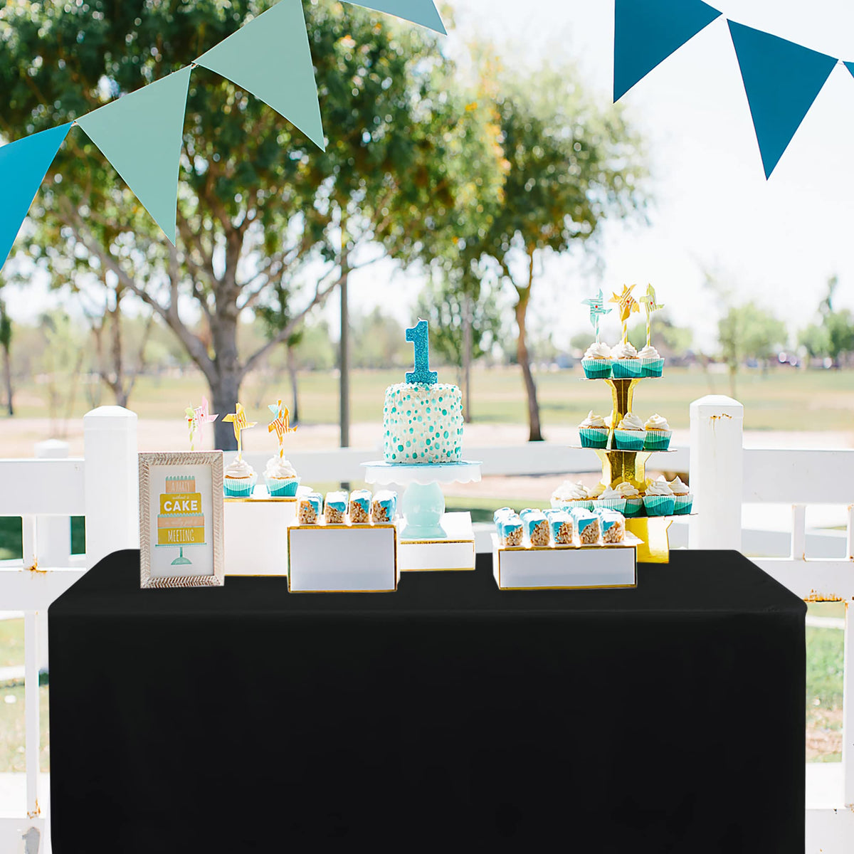 Obstal outdoor/indoor table cover protecting surfaces during events.