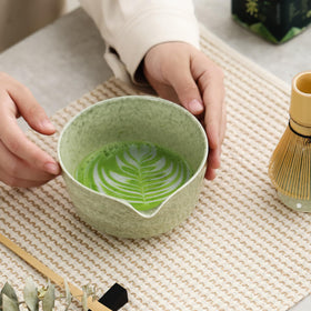 Ochcahser matcha sifter for even powder distribution and smoother whisking.