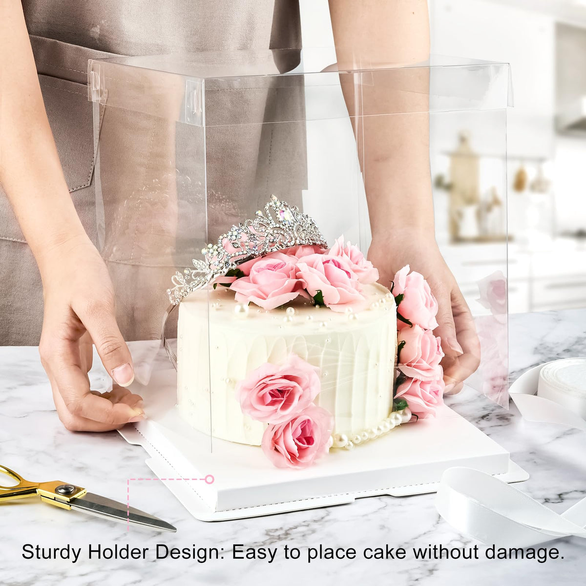 Ocmoiy cake box bottom base provides stable support for stored cakes.