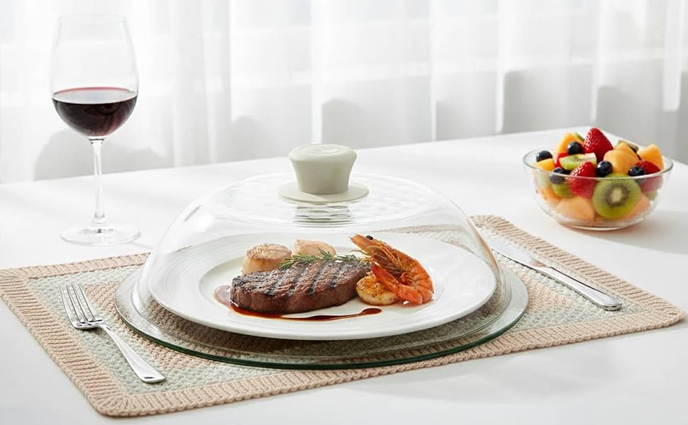OEC vented lid releases steam while preserving moisture.
