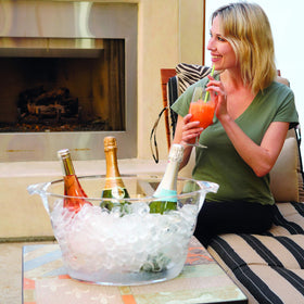 OGGI gift-idea – clear acrylic tub makes a thoughtful hostess present.