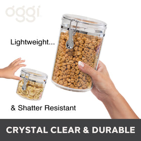 Oggi canisters with included scoops simplify measuring and access.