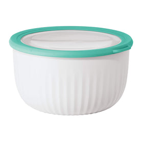 Oggi prep-store-serve bowl with see-thru lid for quick meal prep and content viewing.
