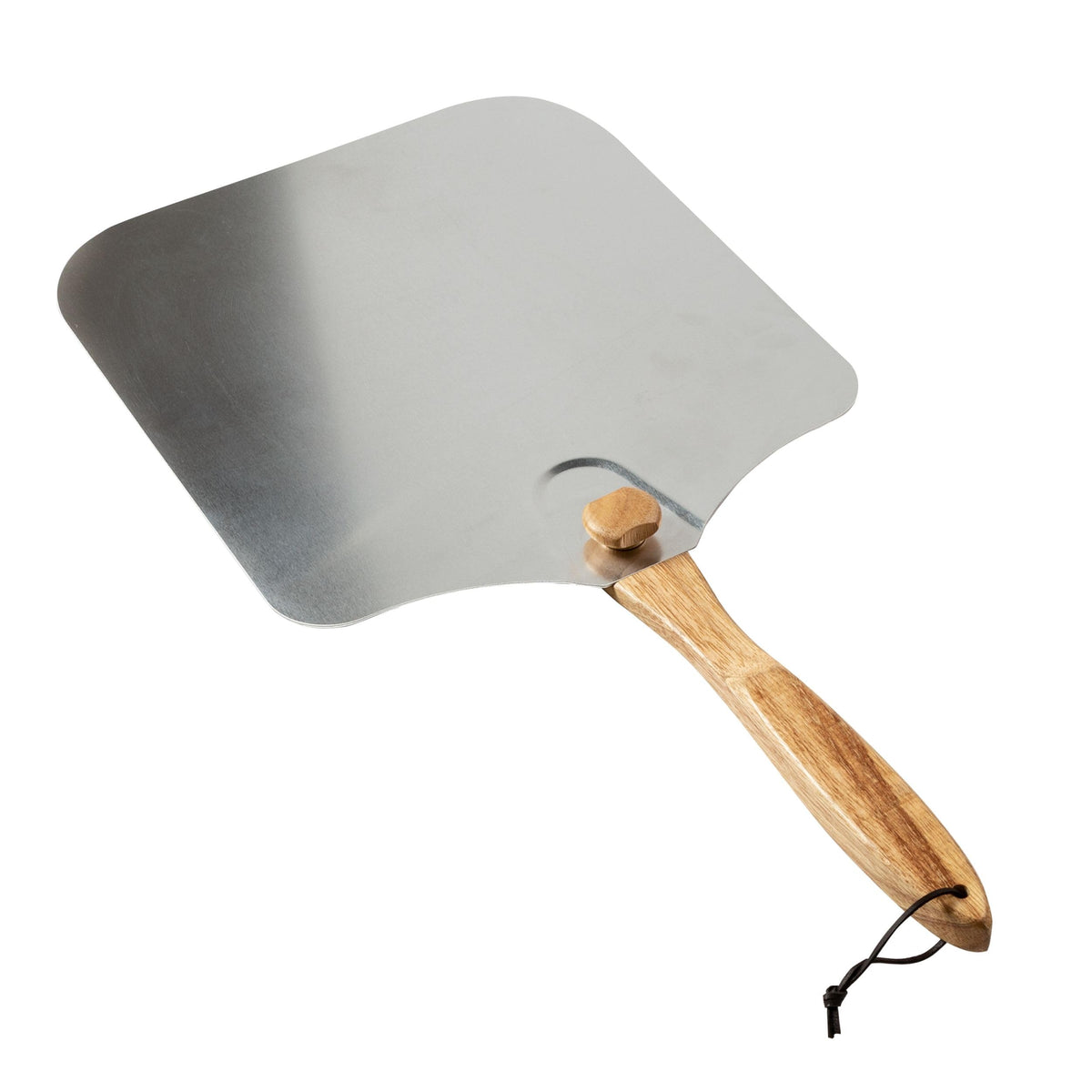 Old Stone pizza peel with a 14x16-inch surface enabling confident pizza transfers