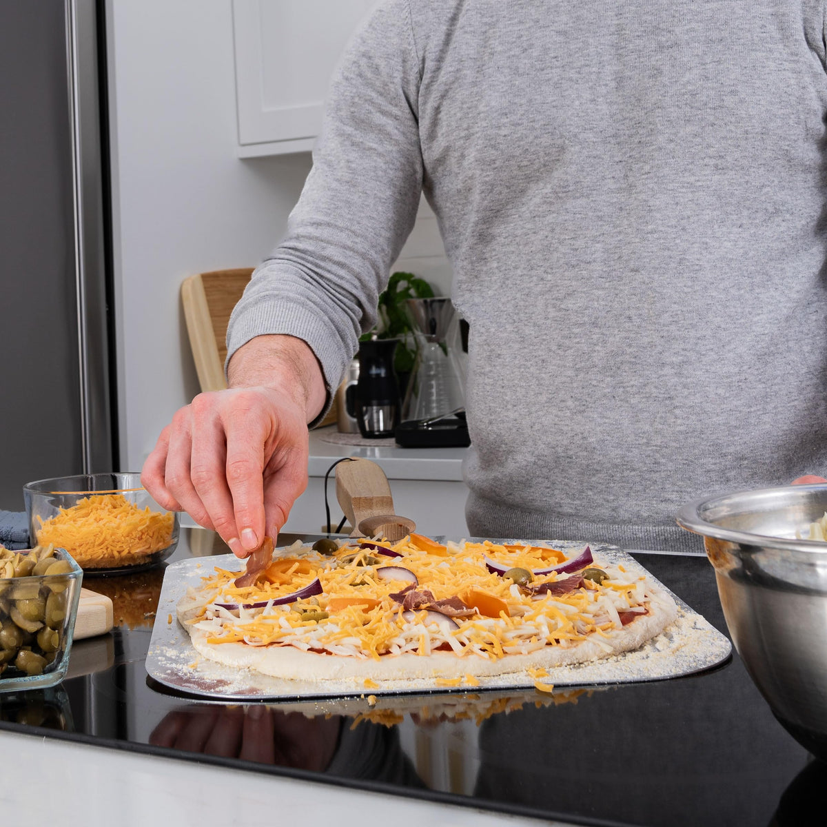 Old Stone pizza peel can be used for bread, pastries, or vegetables