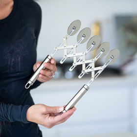 Oleex comfort handles reduce grip fatigue during long dough sessions