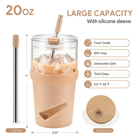 Olivego glass tumbler with 2-in-1 sip-and-flip lid for smoothies.