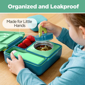 OmieBox Meadow leakproof lid and seals prevent spills during transport.