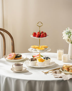 Omifun tea party and wedding stand adds refined touch to tables.