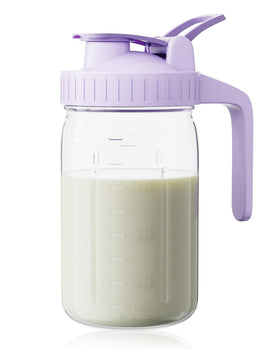 OneDream breast milk pitcher with pour-spout for controlled pouring and freshness.