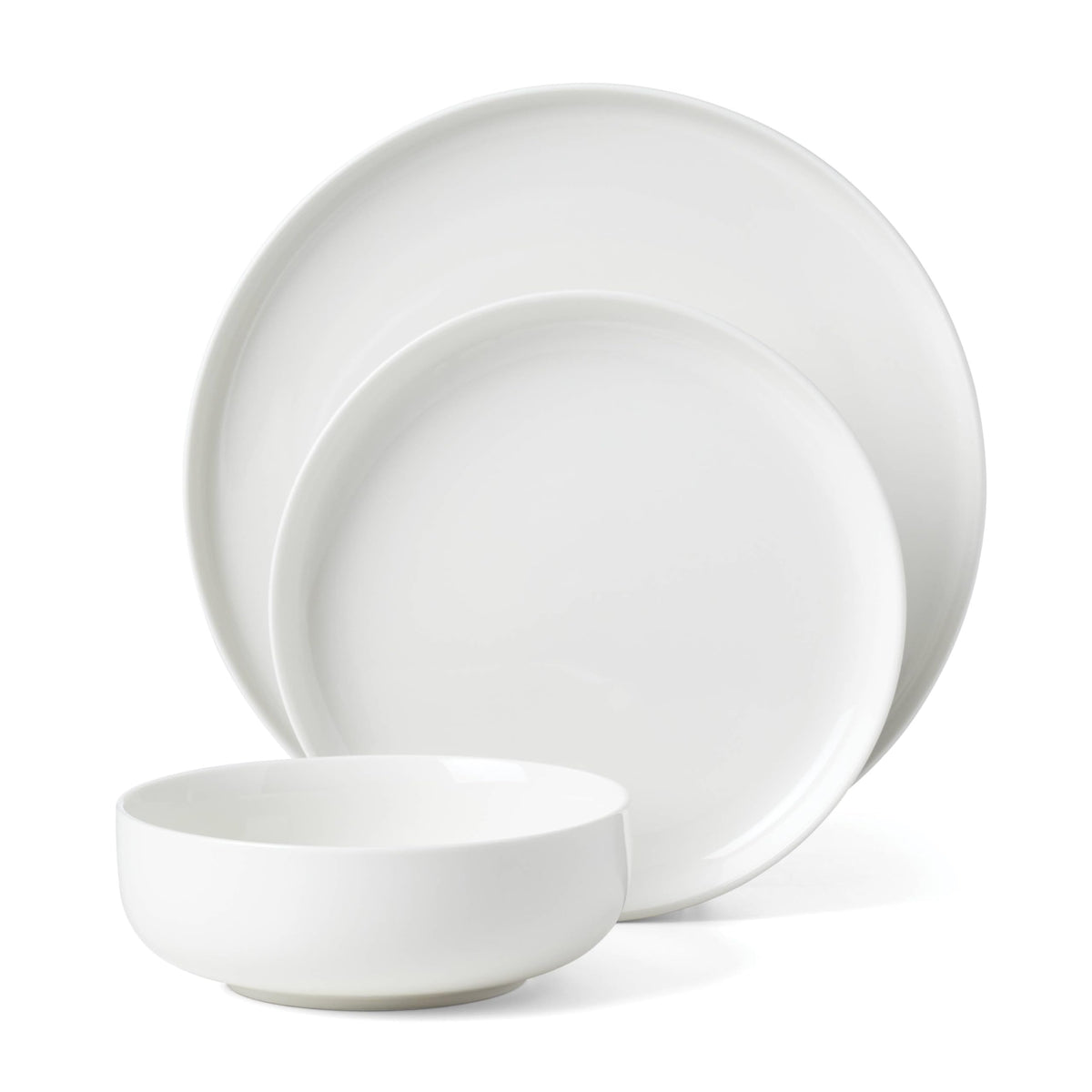 Oneida 24 Seven accent plate adds subtle contrast for stylish serving