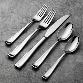 Oneida Moda dishwasher-safe silverware for easy cleanup after meals.