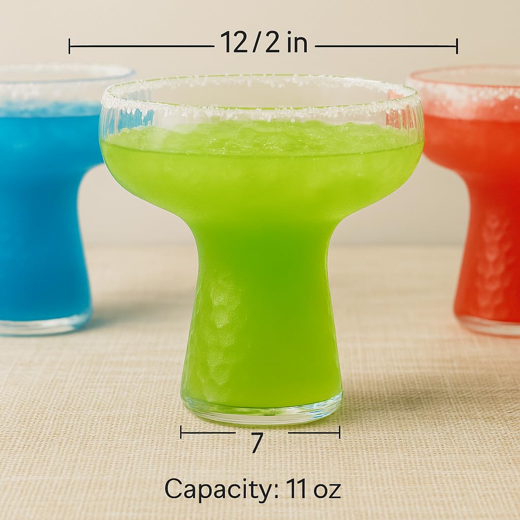 Oojami Lunara wedding-party cups elevate toasts with elegant drinkware.